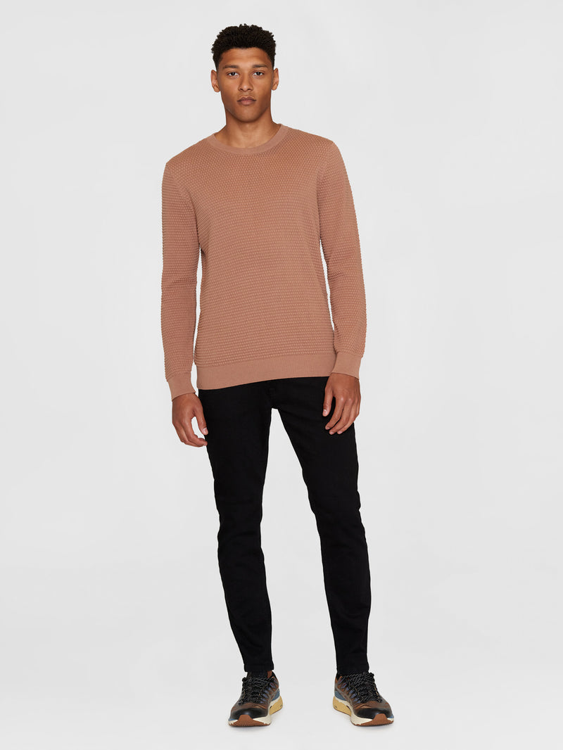 KnowledgeCotton Apparel - MEN VAGN regular bubble knit crew neck - Regenerative Organic Certified - GOTS/Vegan Knits 1437 Chocolate Malt