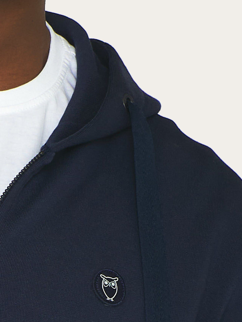 KnowledgeCotton Apparel - MEN Zip hood kangaroo badge sweat Sweats 1001 Total Eclipse